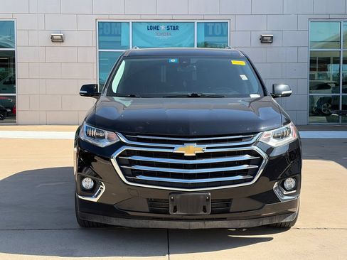 Used 2018 Chevrolet Traverse High Country AWD/4WD image 3