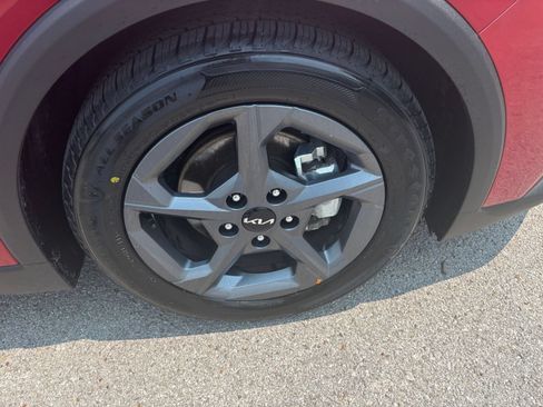 Used 2026 Kia K4 FWD image 30