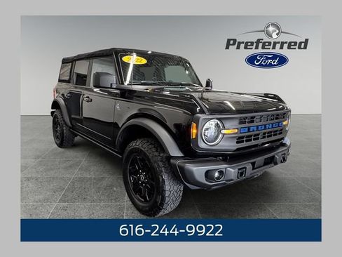 Used 2022 Ford Bronco Black Diamond AWD/4WD image 1
