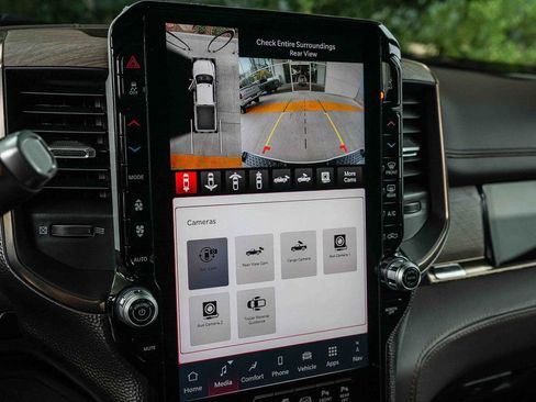 New 2026 RAM 2500 Limited image 29