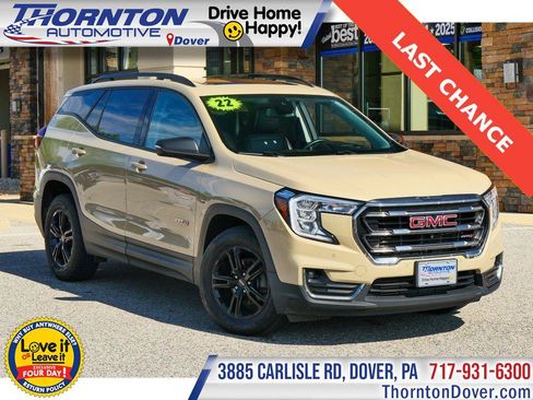 Used 2022 GMC Terrain AT4 w/ Infotainment Package II AWD/4WD image 1
