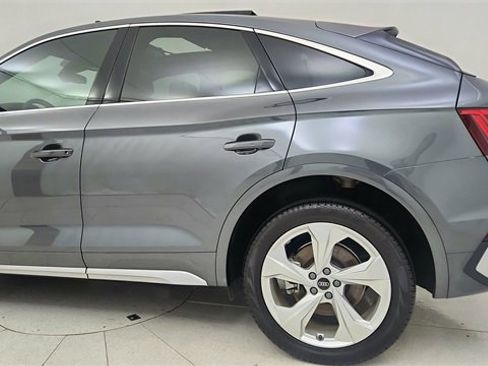 Used 2024 Audi Q5 2.0T Premium Plus w/ Premium Plus Package image 11