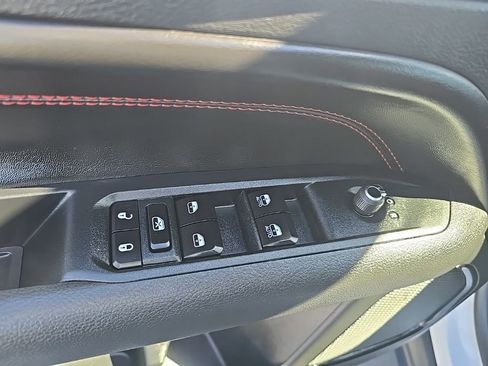 New 2026 Jeep Compass Trailhawk w/ Trailer Tow Group image 26