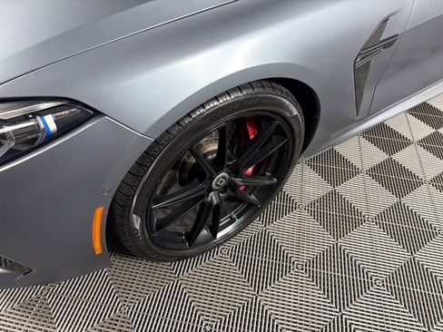 Used 2022 BMW M8 Competition w/ M Carbon Exterior Package AWD/4WD image 9