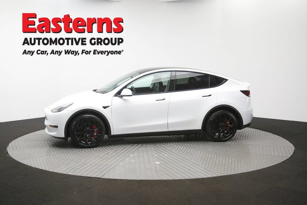 Used 2022 Tesla Model Y Long Range AWD/4WD image 55