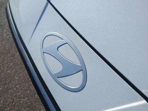 New 2026 Hyundai Elantra Sport FWD image 13