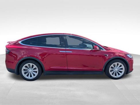 Used 2021 Tesla Model X Long Range AWD/4WD image 8