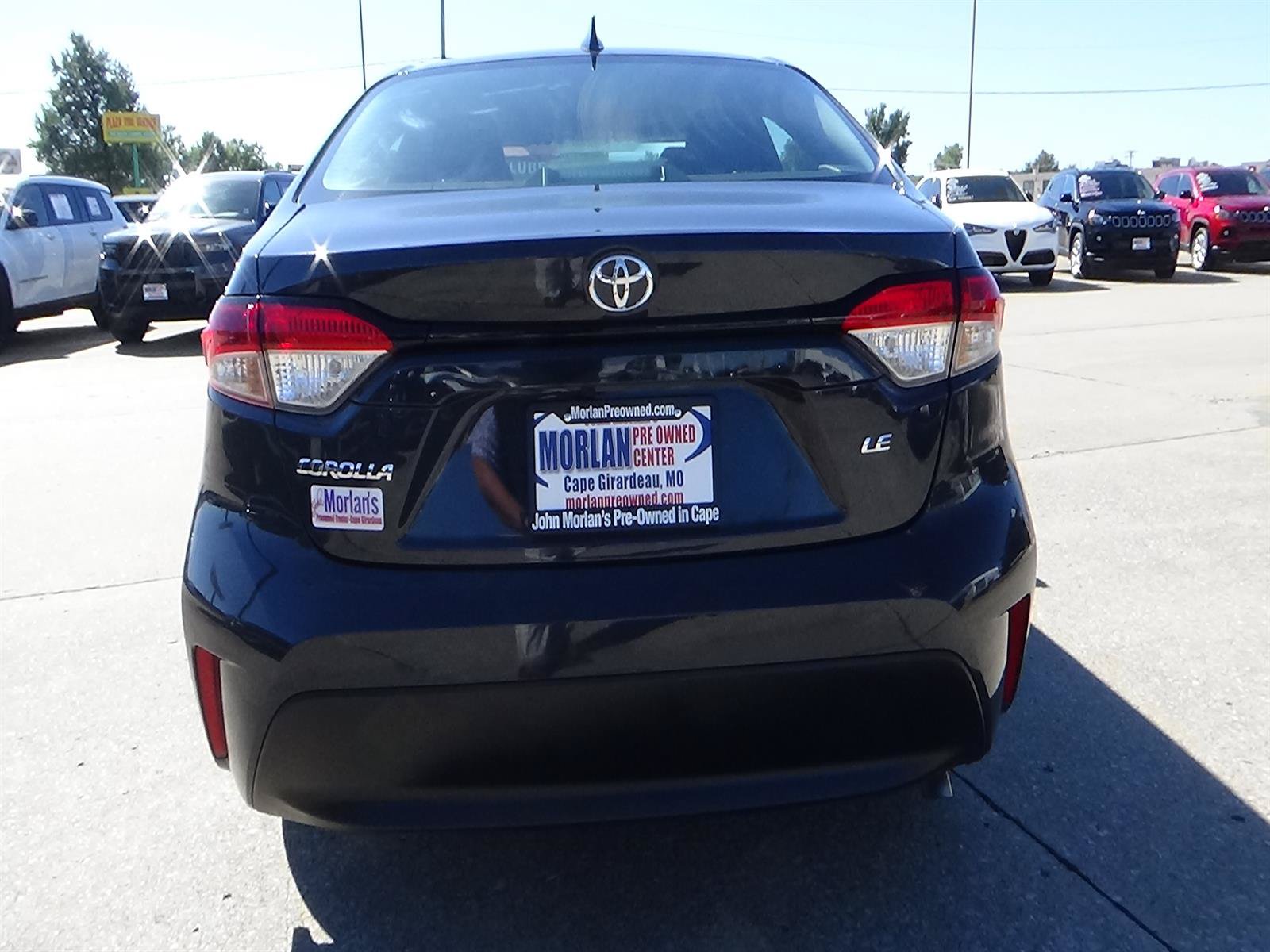 Used 2026 Toyota Corolla LE FWD image 8