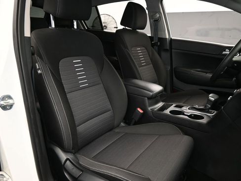 Used 2022 Kia Sportage LX w/ LX FWD Value Edition Package image 39