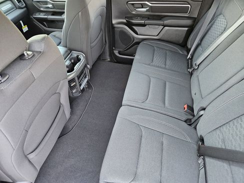 New 2026 RAM 1500 4x4 Crew Cab image 28