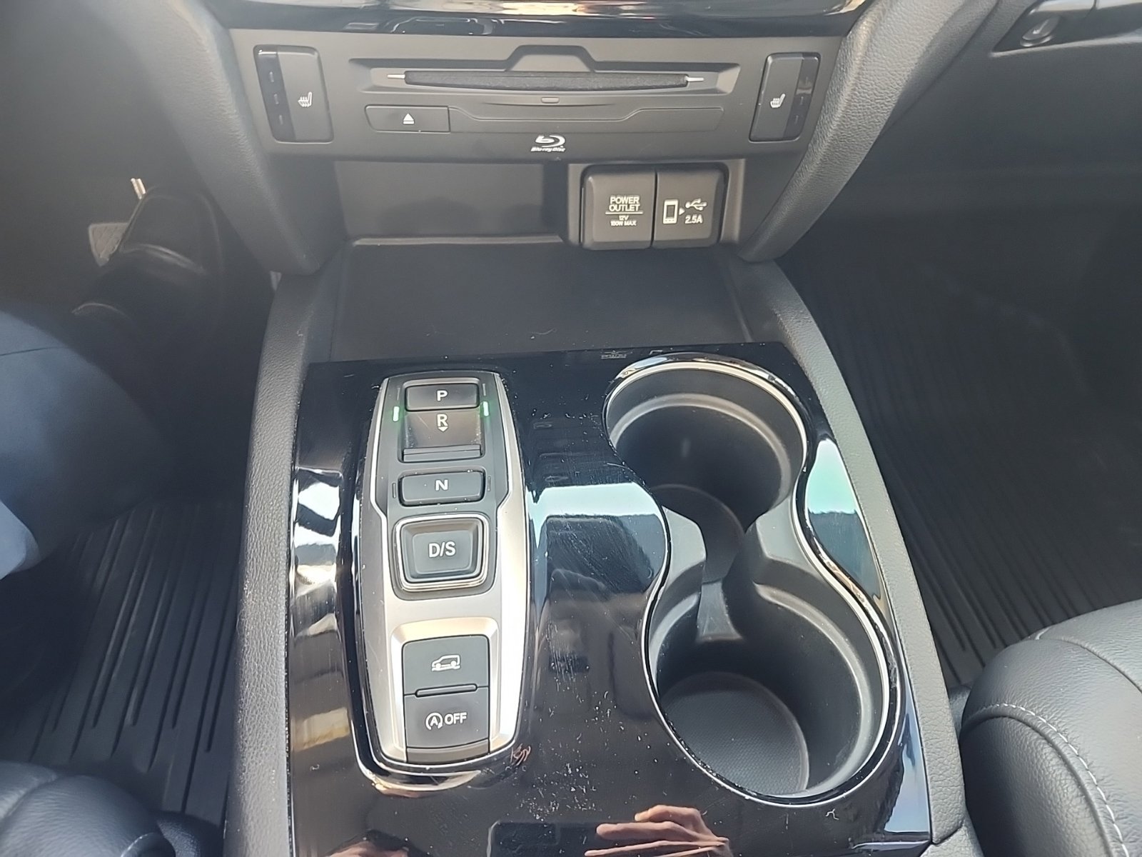 Used 2022 Honda Pilot Touring image 12