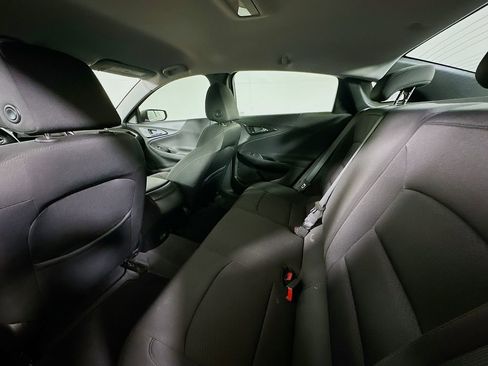 Used 2019 Chevrolet Malibu RS FWD image 13