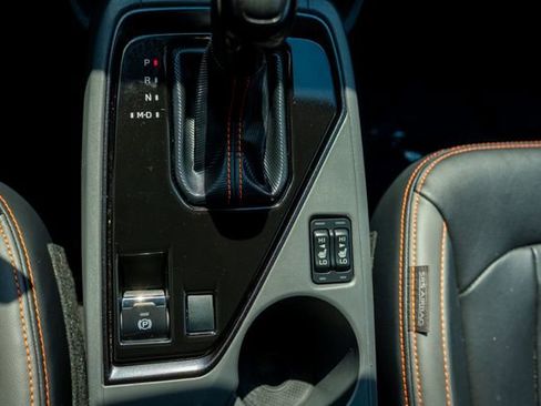 Certified 2024 Subaru Crosstrek 2.5i Limited w/ Crosstrek Mirror Package image 38