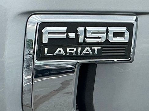 Used 2023 Ford F150 Lariat w/ Trailer Tow Package AWD/4WD image 9