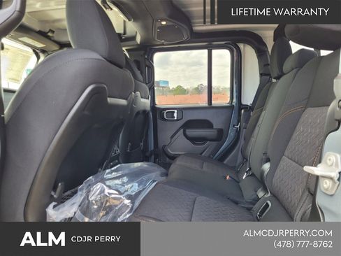 New 2025 Jeep Gladiator Mojave w/ Safety Group AWD/4WD image 5