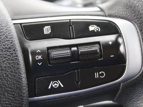 Certified 2024 Kia Sportage LX image 29