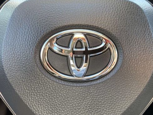 Used 2025 Toyota RAV4 XLE Premium FWD image 29