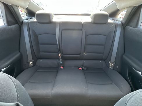 Used 2023 Chevrolet Malibu LT image 21