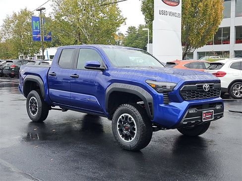New 2025 Toyota Tacoma TRD Off-Road image 3