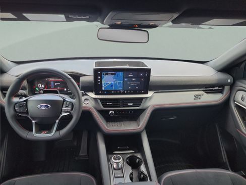 Used 2025 Ford Explorer ST AWD/4WD image 6