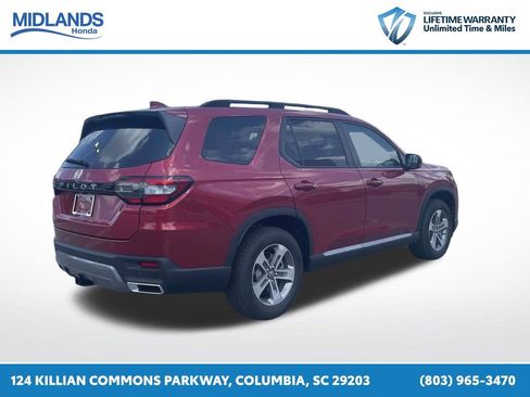 New 2026 Honda Pilot Touring image 6