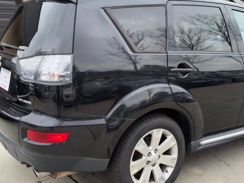 Used 2013 Mitsubishi Outlander SE image 15