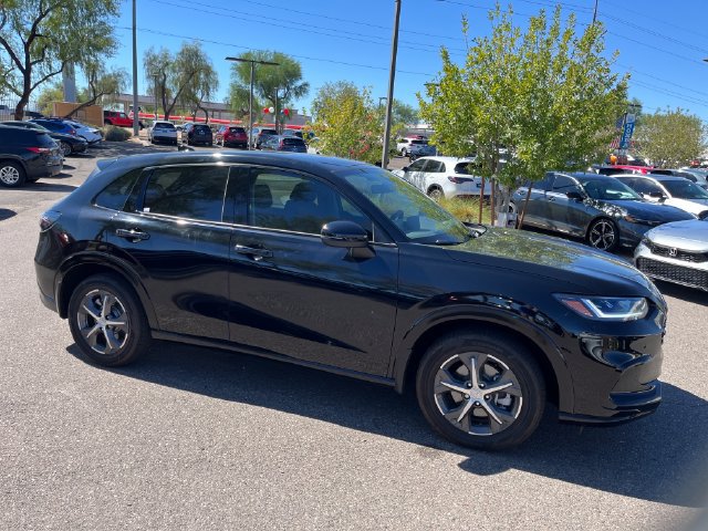 Used 2024 Honda HR-V EX-L image 6