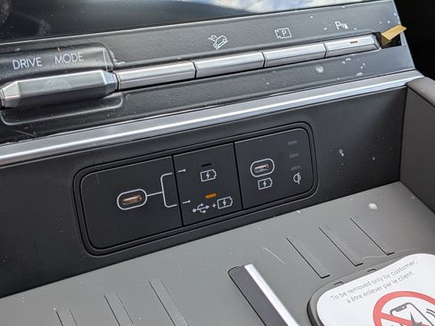 New 2027 Hyundai Santa Fe SE FWD image 28