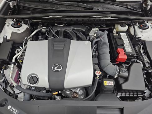 Used 2024 Lexus ES 350 Ultra Luxury w/ Accessory Package (Z1) image 40