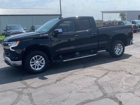Certified 2023 Chevrolet Silverado 1500 LT AWD/4WD image 4