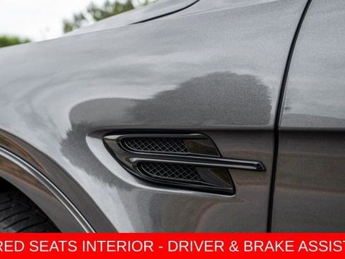 Used 2020 Bentley Bentayga AWD/4WD image 17