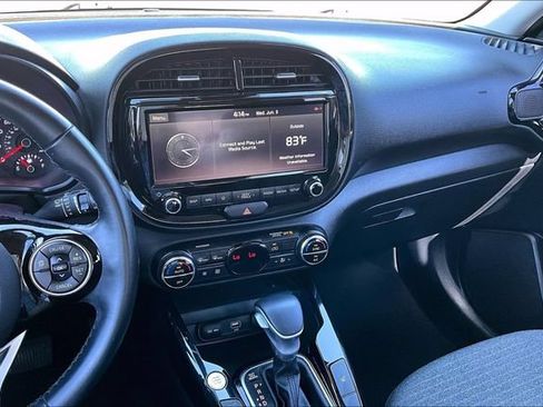 Used 2021 Kia Soul EX FWD image 14