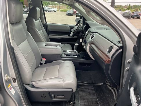 Used 2018 Toyota Tundra Limited w/ Limited Premium Package AWD/4WD image 51