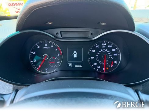 Used 2016 Hyundai Veloster Turbo image 23