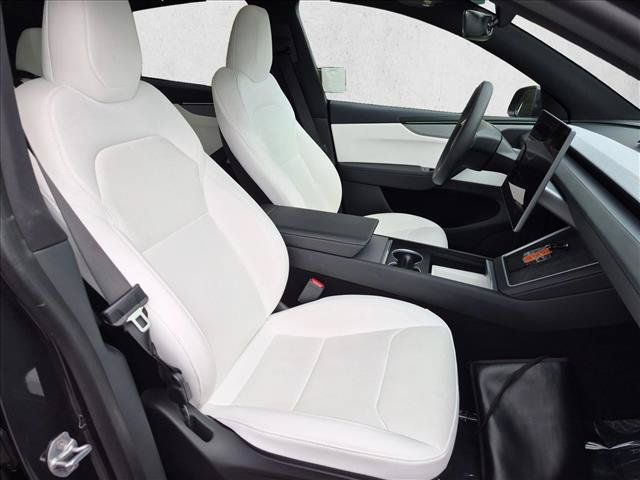 Used 2026 Tesla Model Y Long Range AWD/4WD image 23