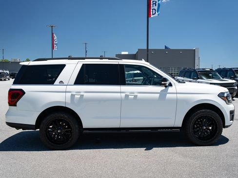 Used 2022 Ford Expedition Timberline AWD/4WD image 11