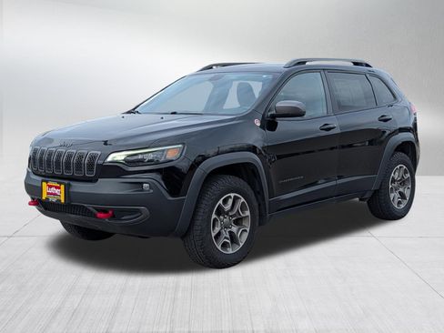 Used 2020 Jeep Cherokee Trailhawk w/ Comfort/Convenience Group AWD/4WD image 3