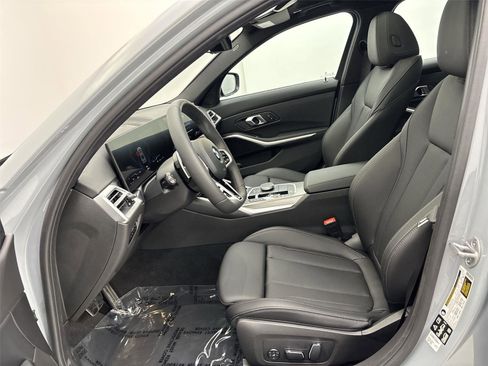 New 2026 BMW 330i xDrive Sedan w/ M Sport Package image 25