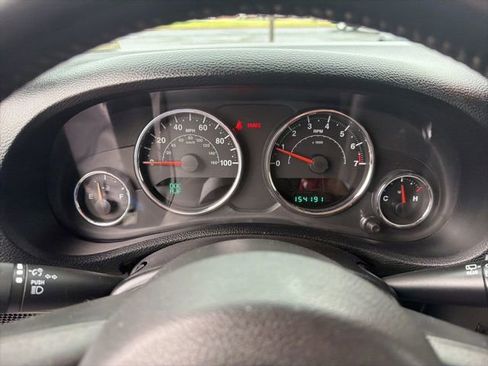Used 2012 Jeep Wrangler Unlimited Sport AWD/4WD image 13