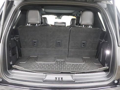 Used 2020 Lincoln Navigator Reserve w/ Luxury Package image 6