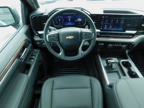 New 2026 Chevrolet Silverado 1500 LT w/ Z71 Off-Road Package image 14