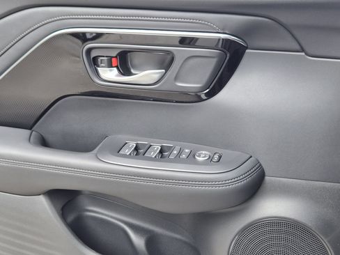 Certified 2025 Acura ADX AWD image 23