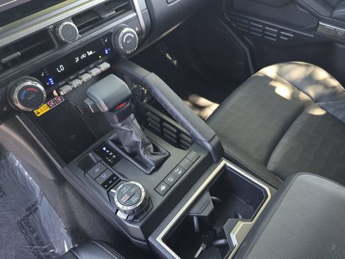 Used 2025 Toyota 4Runner TRD Off-Road Premium w/ Tow Technology Package AWD/4WD image 29