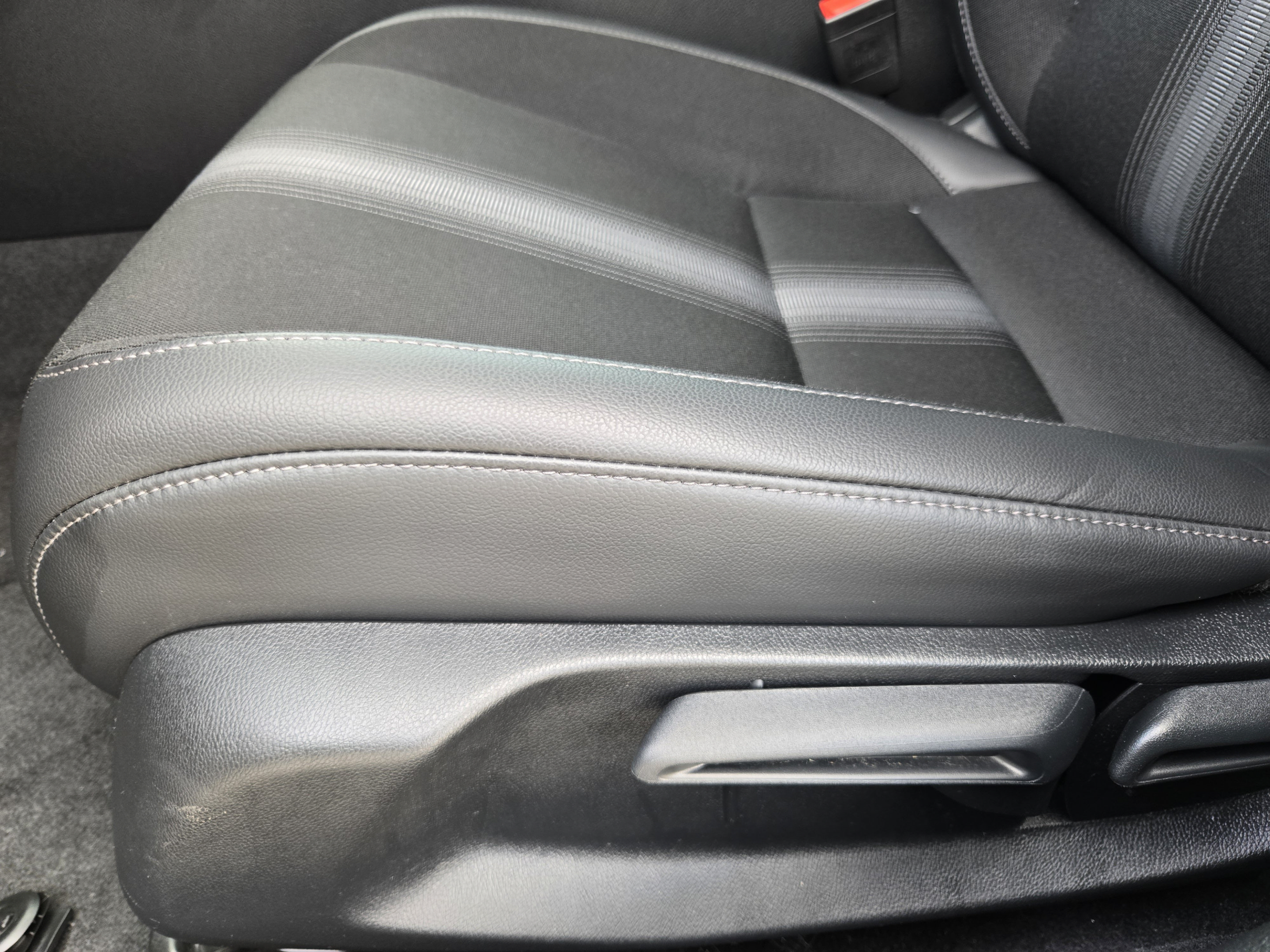 Used 2024 Honda Civic Sport image 21