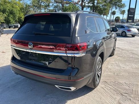 Used 2026 Volkswagen Atlas SE image 4