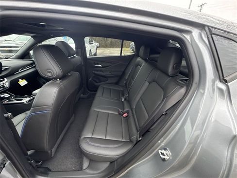 New 2026 Buick Envista Sport Touring image 19