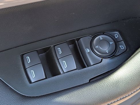Certified 2025 Chevrolet Blazer LT AWD/4WD image 14