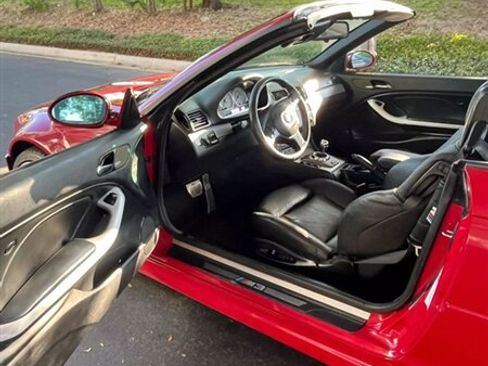 Used 2004 BMW M3 image 23