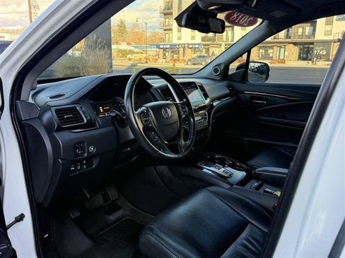 Used 2018 Honda Pilot Elite image 20