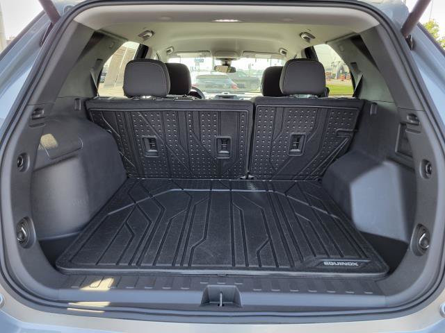 Used 2024 Chevrolet Equinox LT w/ LPO, Floor Liner Package FWD image 31